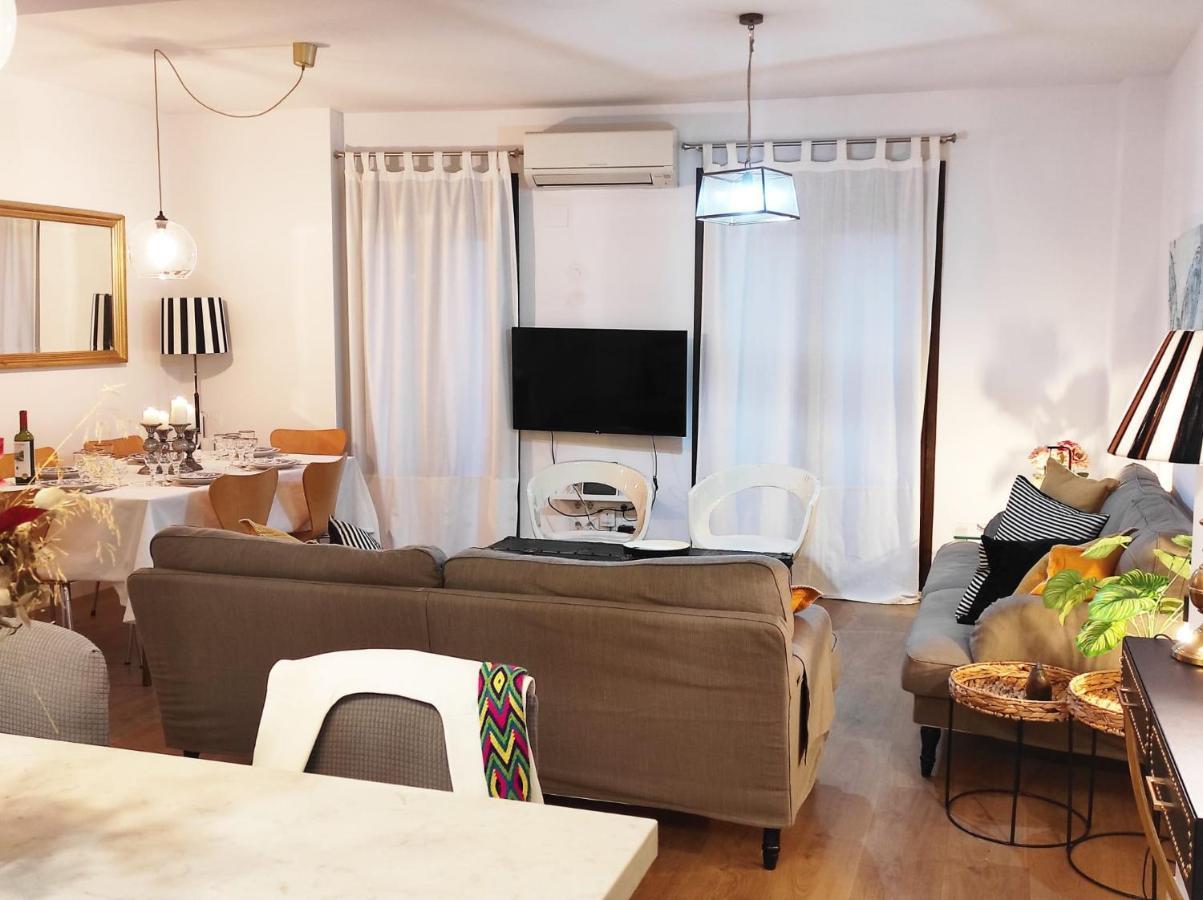 Real Maestranza Suite Séville Extérieur photo